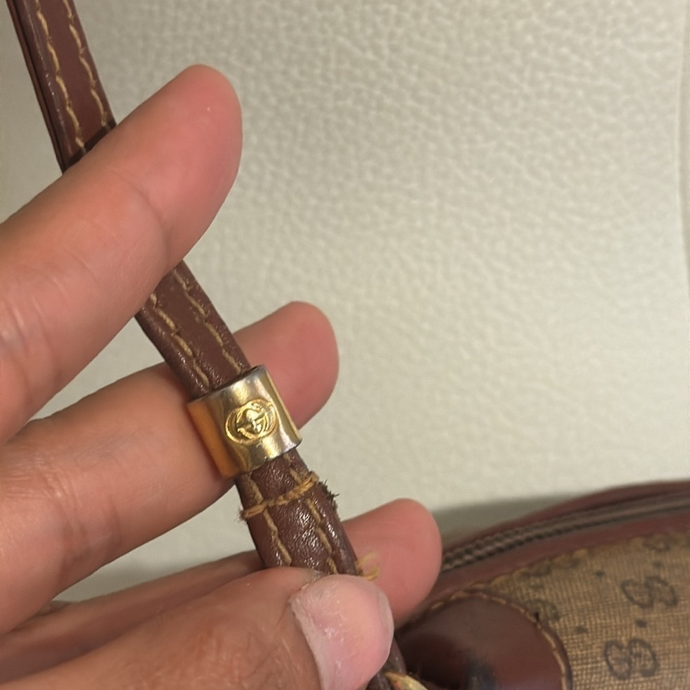 Gucci Micro GG Monogram Messenger Bag Vintage - Picture 5 of 12